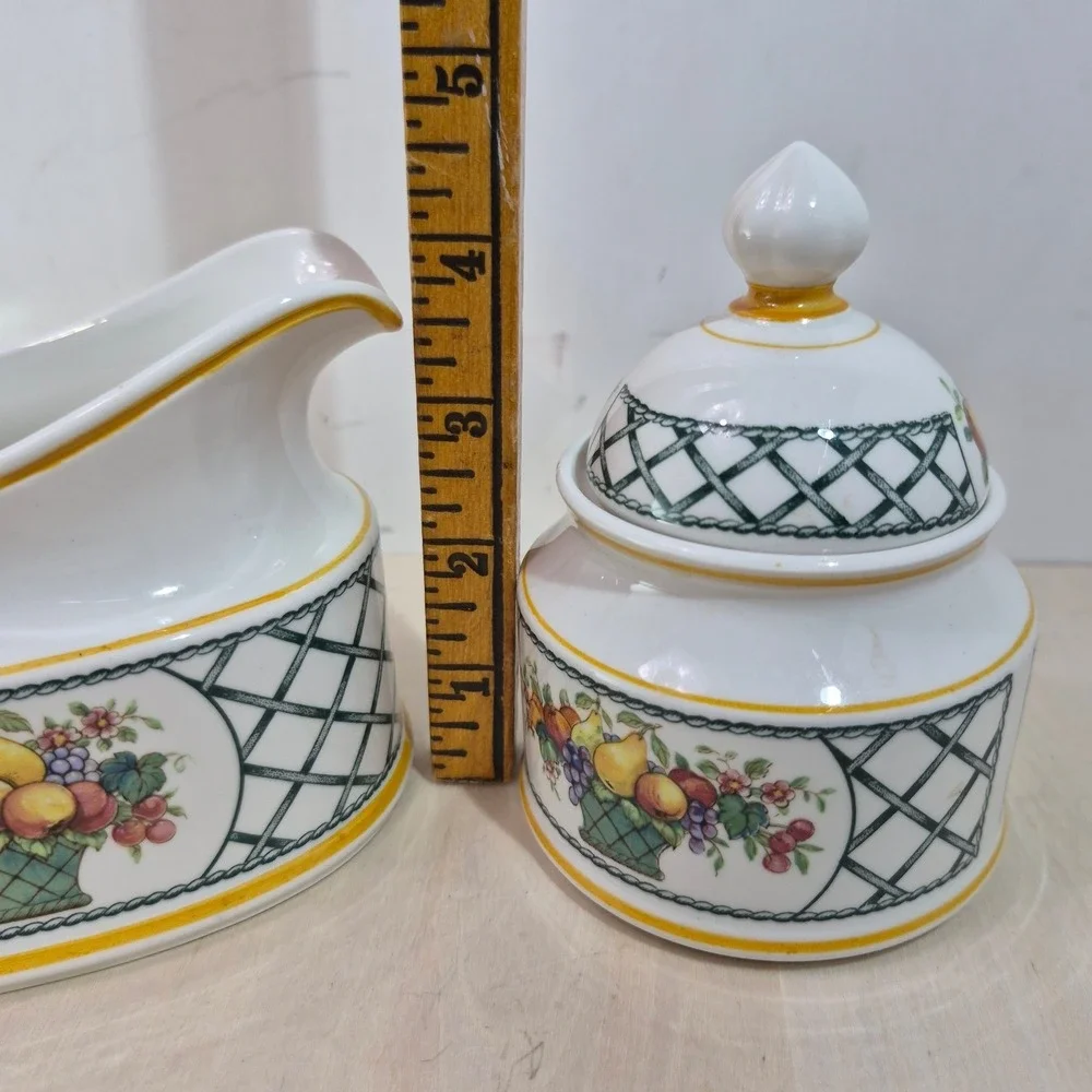 Villeroy & Boch Basket Creamer and Sugar Bowl Set Vitro-Porzellan Germany Fruit